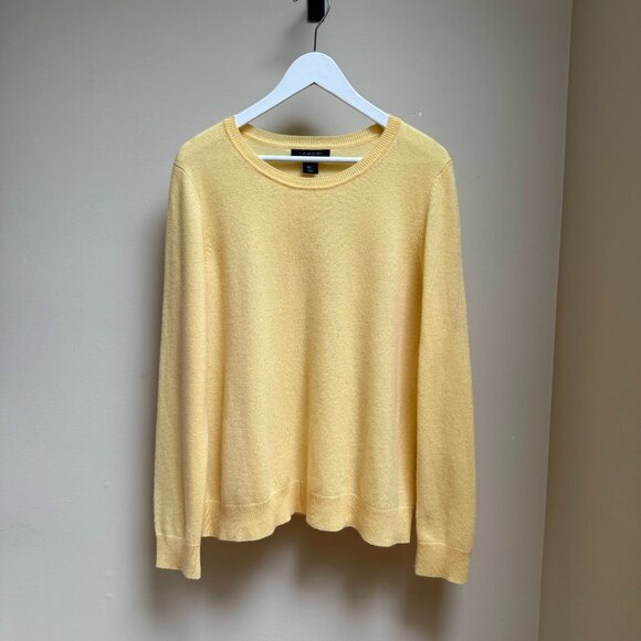 TAHARI 100% 2-Ply Cashmere Classic Crewneck Sweater – Bright Yellow - Picture 2 of 9